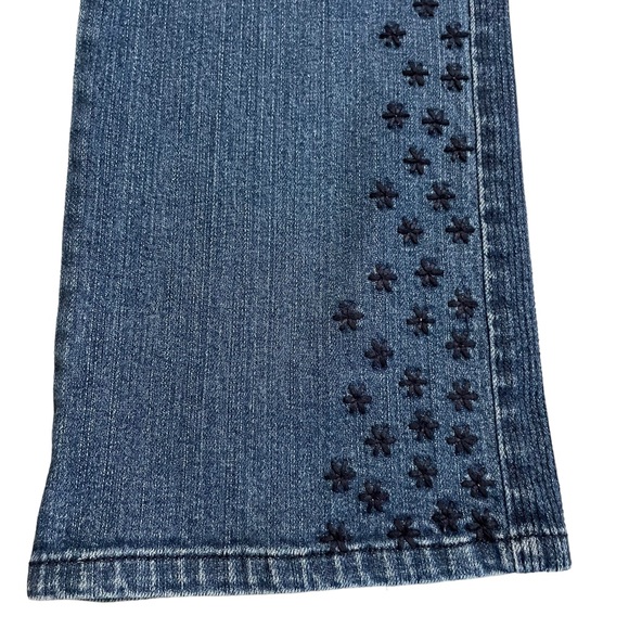 Calvin Klein Flare Leg Mid Rise Embroidered Jeans.  Size 6 - Picture 4 of 10